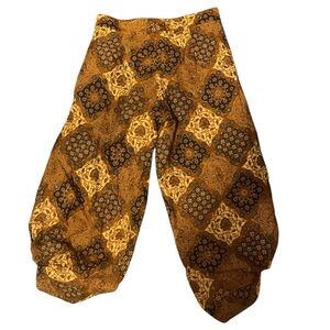 Woman’s small Harem brown patterned wide leg pants
